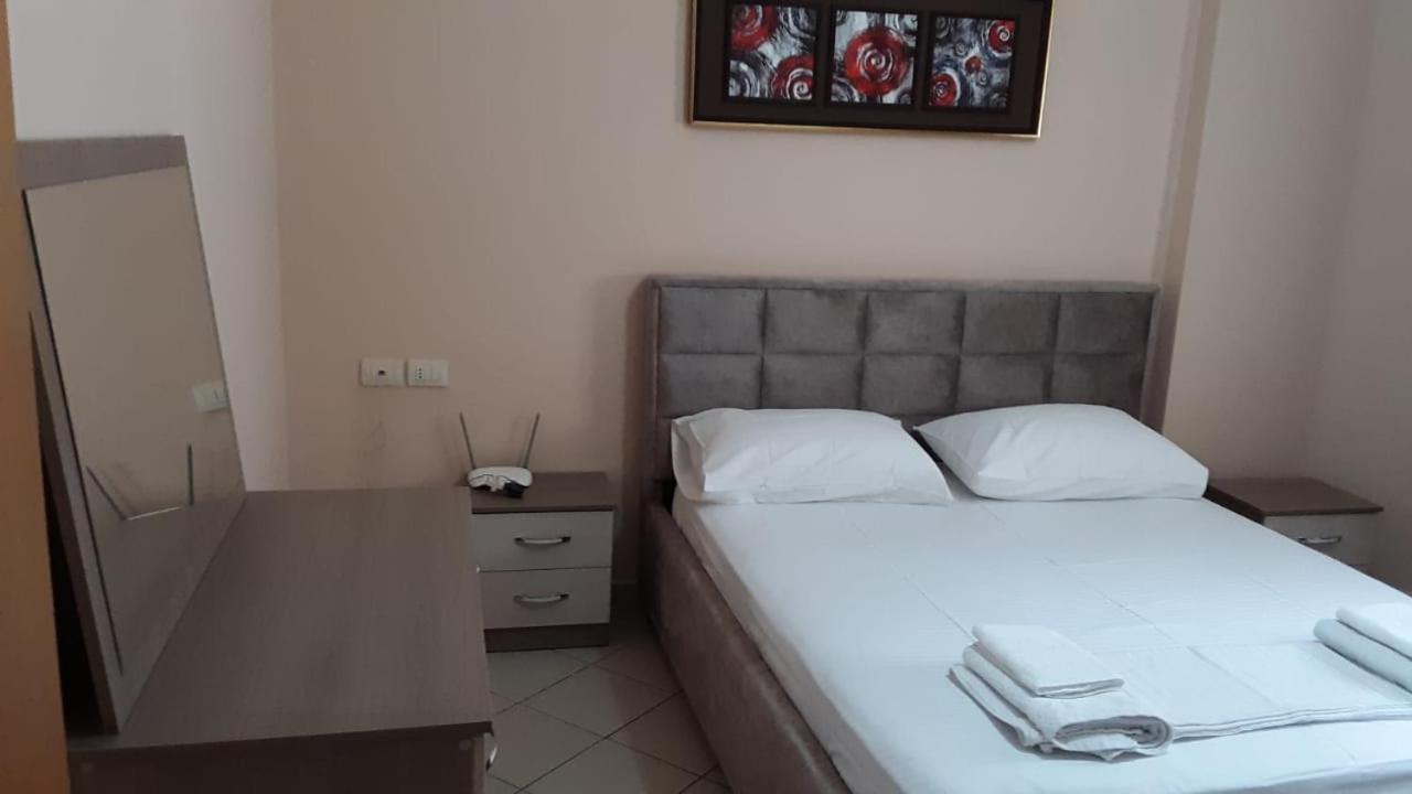 Lungomare Apartament Sea View Vlorë Eksteriør bilde
