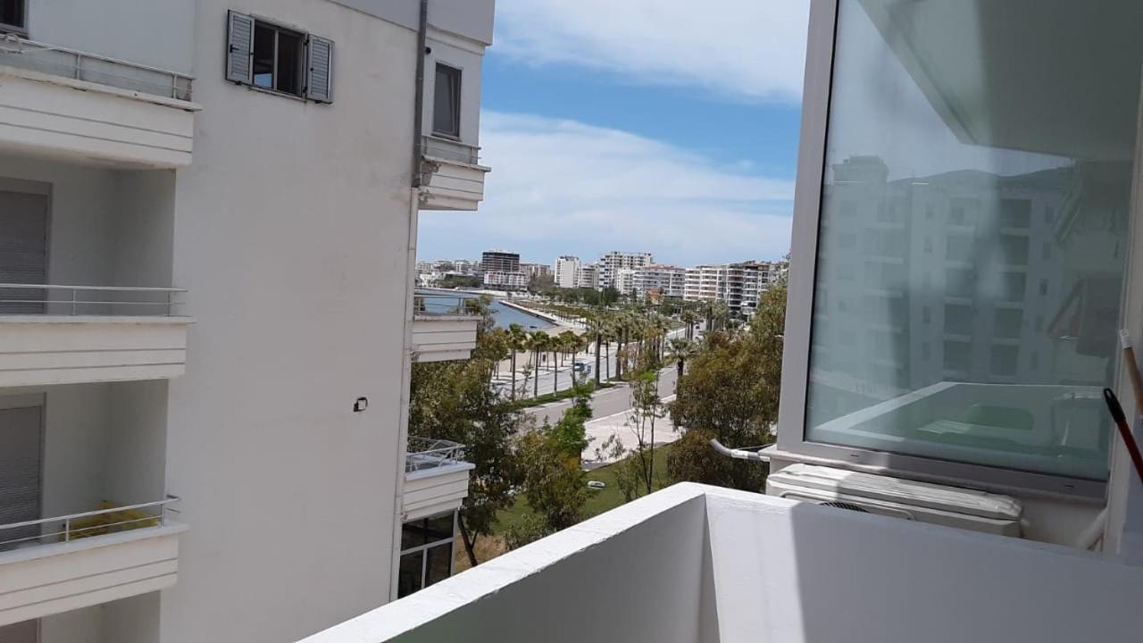 Lungomare Apartament Sea View Vlorë Eksteriør bilde