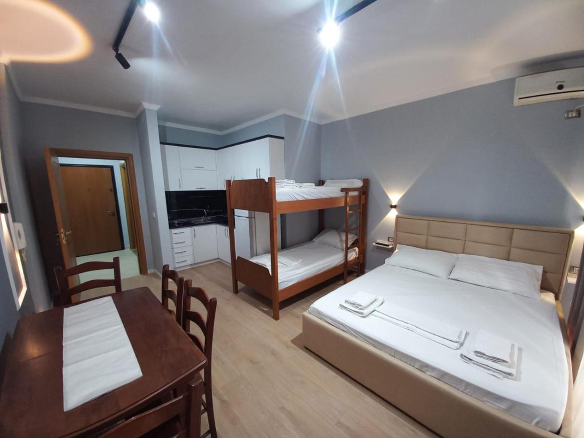 Lungomare Apartament Sea View Vlorë Eksteriør bilde