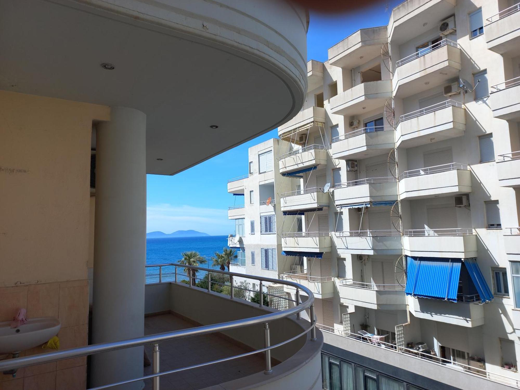 Lungomare Apartament Sea View Vlorë Eksteriør bilde