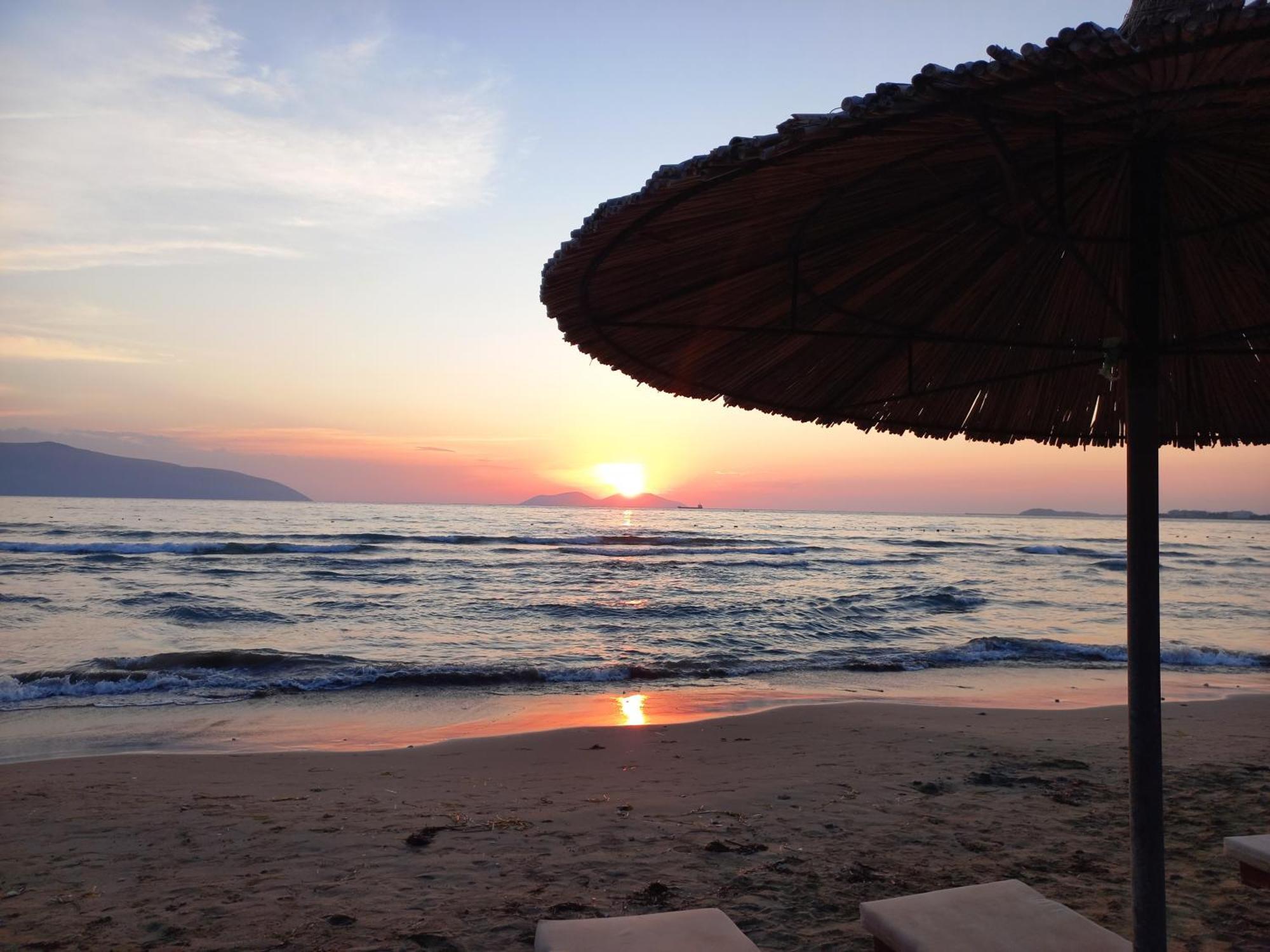 Lungomare Apartament Sea View Vlorë Eksteriør bilde